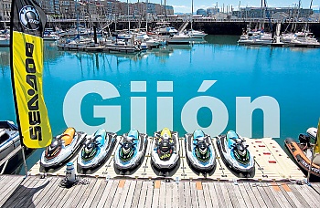 Descubre Gijón desde otra perspectiva con nuestro alquiler de motos de agua